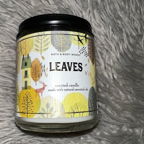 New bath and body works single wick leaves candle! - Picture 1 of 2